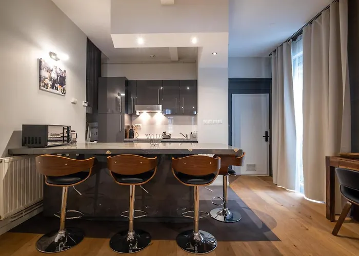 De Prestige - Rue Des Arts